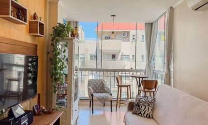 Apartamento à venda com 3 quartos 76 m² no Bairro São Sebastião
