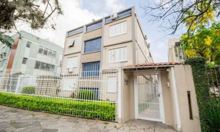 Apartamento à venda com 2 quartos 75 m² no Bairro Menino Deus