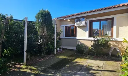 Casa com 2 quartos à venda na Rua Júlio Ribeiro de Castilhos, --, Hípica, Porto Alegre