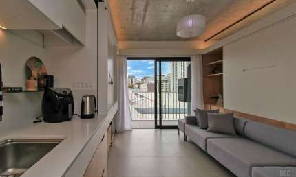 Apartamento Studio Mobiliado no Menino Deus - Excelente investimento para renda