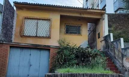Casa com 3 quartos à venda na Rua Mariz e Barros, --, Petrópolis, Porto Alegre