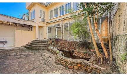 Casa com 4 quartos à venda na Rua Saica, --, Petrópolis, Porto Alegre