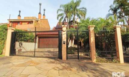 CASA 4 DORMITÓRIOS A VENDA, NA CHÁCARA DAS PEDRAS .