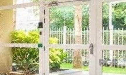 Apartamento 2 dormitórios, sendo 1 suíte, 83 m² de área privativa e 2 vaga(s) de garagem. Localizado na Rua/Av. Mario Guedes de Oliveira, no bairro Bom Fim em Porto Alegre.
