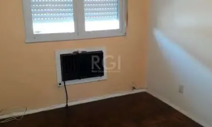 Apartamento para Venda - 63m², 3 dormitórios, 1 vaga - Camaquã