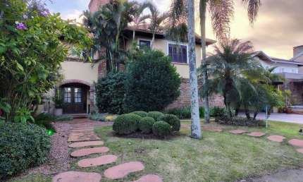 Casa em condomínio fechado com 3 quartos à venda na Avenida Juca Batista, --, Belém Novo, Porto Alegre