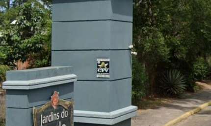 Casa com 3 quartos à venda na Rua Embira, --, Hípica, Porto Alegre