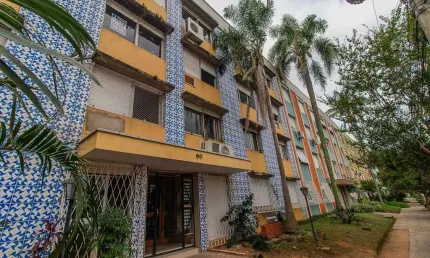 Apartamento para Venda - 92.44m², 3 dormitórios, sendo 1 suites, 1 vaga - Menino Deus