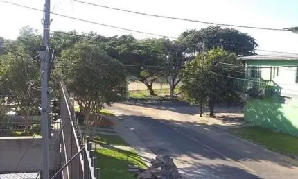 Casa para Venda - 68m², 2 dormitórios, 1 vaga - Belém Novo