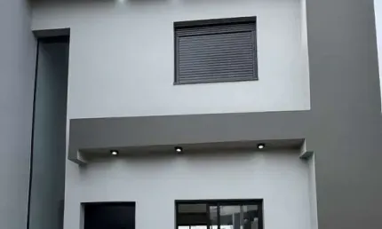 Sobrado 2 dormitórios sendo 2 suites - bairro mario quintana