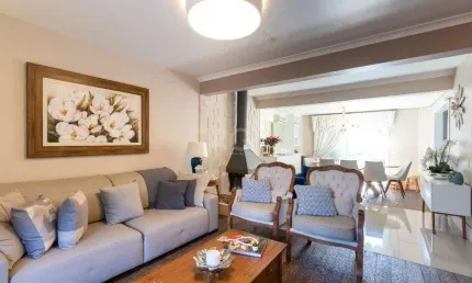 Casa Condominio para Venda - 240m², 4 dormitórios, sendo 1 suites, 2 vagas - Ipanema