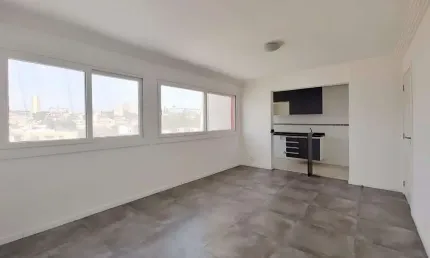 Vende-se apartamento de 1 quarto, 49m², churrasqueira e 1 vaga - Santo Antônio