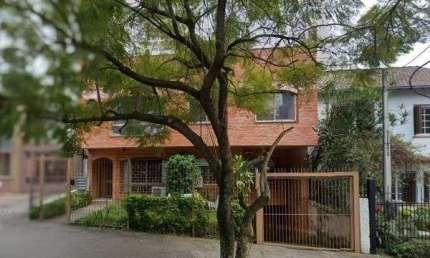 Apartamento de 3 dormitórios e vaga no bairro Petrópolis