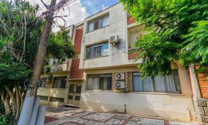 Apartamento à venda com 3 dormitórios 83 m² no Bairro Petrópolis