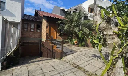 Casa com 2 quartos à venda na Avenida Altos do Santa Rita, --, Aberta dos Morros, Porto Alegre
