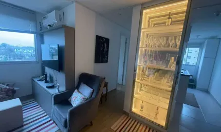 Apartamento mobiliado de 2 quartos condomínio com infraestrutura completa
