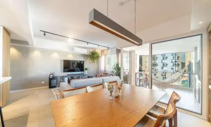 Apartamento alto padrão com vista definitiva em bairro nobre de porto alegre