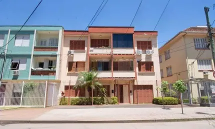 Apartamento térreo com pátio com 2 quartos e 66m² à venda em cristo redentor