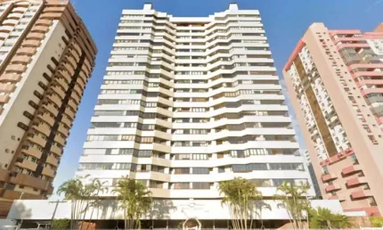 Apartamento à venda com 3 quartos 125 m² no menino deus