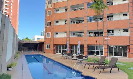 Excelente apartamento no Guararapes com três quartos