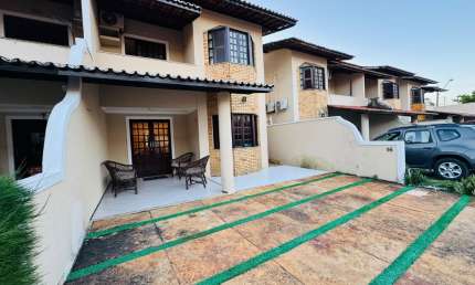 Linda casa ventilada com 3 suítes pertinho da Washington Soares