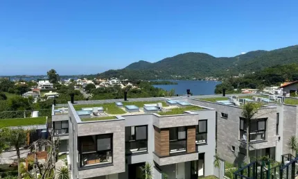 Casa para venda em florianópolis, lagoa da conceição, 3 dormitórios, 3 suítes, 4 banheiros, 2 vagas