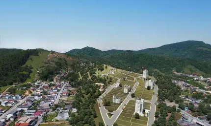 Terreno à venda na Rua Homero de Miranda Gomes, 2072, Jardim Janaina, Biguaçu