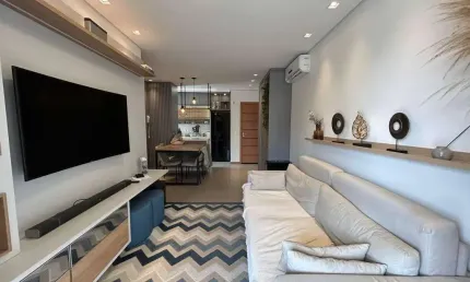 Apartamento para Venda em Florianópolis, Córrego Grande, 2 dormitórios, 1 suíte, 2 banheiros, 1 vaga
