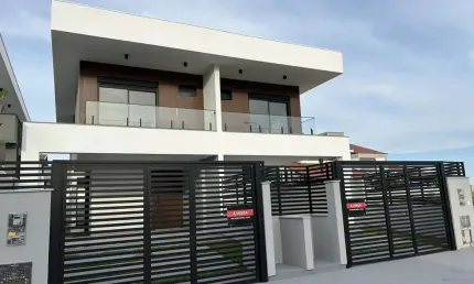 Casa para venda em florianópolis, campeche, 3 dormitórios, 3 suítes, 4 banheiros, 2 vagas