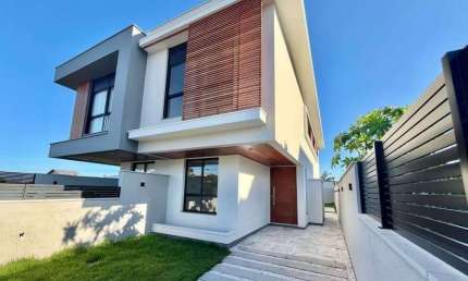 Casa para Venda em Florianópolis, Campeche, 3 dormitórios, 1 suíte, 3 banheiros, 2 vagas