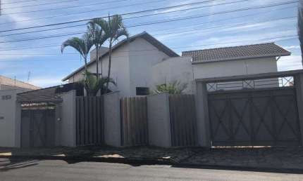 Casa com 4 quartos à venda na Rua Joel Veiga, 253, Pousada dos Campos I, Pouso Alegre