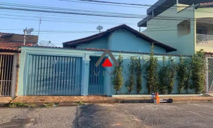 Casa com 3 quartos à venda na Rua Bernardo De Madson, 40, Jardim Olímpico, Pouso Alegre
