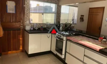 Casa com 2 quartos à venda na Rua Benedito Ferreira de Freitas, 495, Cidade Vergani, Pouso Alegre