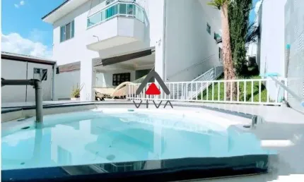 Casa com 3 quartos à venda na Rua Urias de Andrade Neto, 205, Colinas de Santa Bárbara, Pouso Alegre