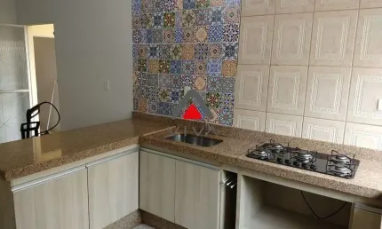 Casa com 3 quartos à venda na Rua Doutor José Pinto de Carvalho, 615, Saúde, Pouso Alegre