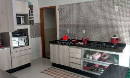 Casa com 3 quartos à venda na Rua João Guilherme Pereira, 100, Foch I, Pouso Alegre