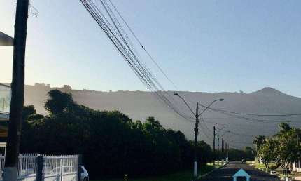 AMPLO TERRENO com Vista para Lagoa e Morro da Borússia