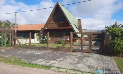 Cabana com 02 dormitórios à venda por R$ 220.000 - Centro - Cidreira/RS