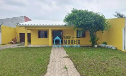 Ampla Casa com 4 dormitórios sendo 1 suíte à venda por R$ 330.000 - Centro - Balneário Pinhal/RS