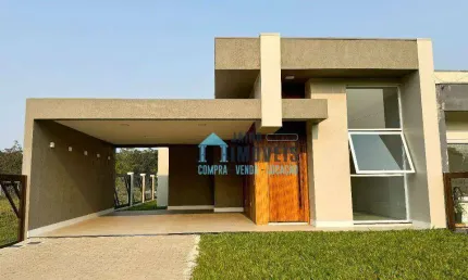 Casa de alto padrão com amplo terreno de 800m² à venda por R$ 850.000 - Cruzeiro do Sul 2 - Tramandaí/RS