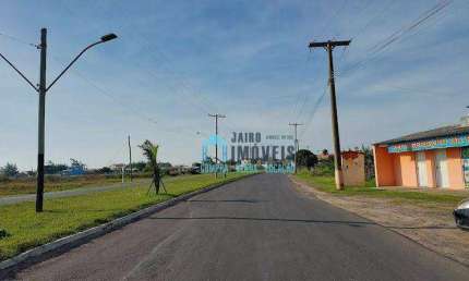 Terreno em excelente localização, casa com 3 dormitórios à venda por R$ 220.000 - Centro - Balneário Pinhal/RS