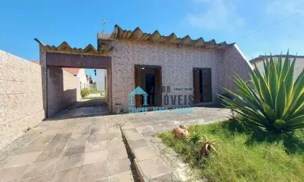 Casa com 2 dormitórios e piscina à venda por R$ 300.000 - Centro - Balneário Pinhal/RS