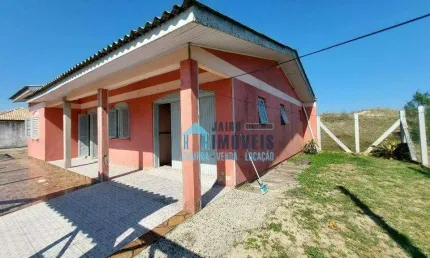 Casa com 3 dormitórios à venda por R$ 300.000,00 - Centro - Balneário Pinhal/RS