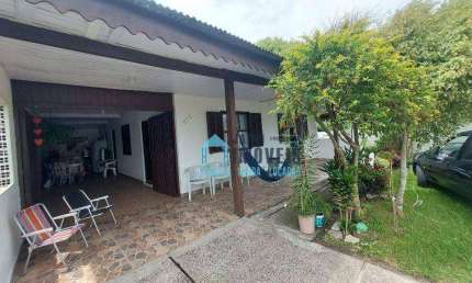 Casa com 3 dormitórios à venda por R$ 185.000,00 - Centro - Balneário Pinhal/RS