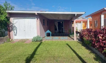 Casa com 3 dormitórios à venda por R$ 250.000,00 - Centro - Balneário Pinhal/RS