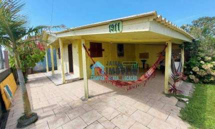 Casa com amplo terreno de esquina, 2 dormitórios à venda por R$ 155.000 - Magistério - Balneário Pinhal/RS