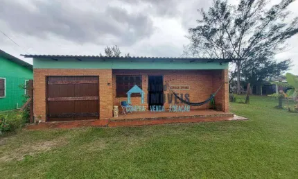 Casa com 3 dormitórios à venda, 134 m² por R$ 240.000,00 - Centro - Balneário Pinhal/RS