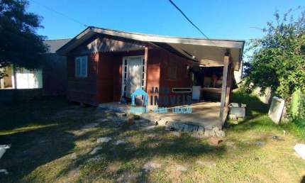 Casa com 2 dormitórios à venda por R$ 95.000 - Sindipolo - Balneário Pinhal/RS