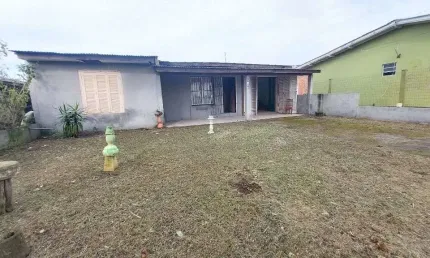 Casa com 3 dormitórios à venda por R$ 115.000,00 - Centro - Balneário Pinhal/RS