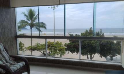 Oportunidade frente mar, 3 quartos e garagem, seu paraíso em Balneário Camboriú, SC